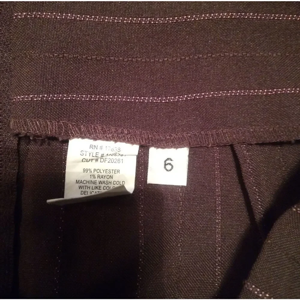 🤠Pinstriped Mini Skirt Size 6